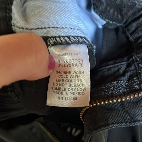 Chubbies Originals Stretch Short The Dark N’ Stormies 7” in Black - Picture 10 of 13